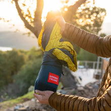 Load image into Gallery viewer, Double Deluxe Hammock with Straps