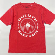 Load image into Gallery viewer, Red duluth t-shirt that says makin' waves