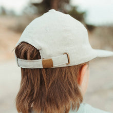 Load image into Gallery viewer, Back clasp of a white corduroy hat

