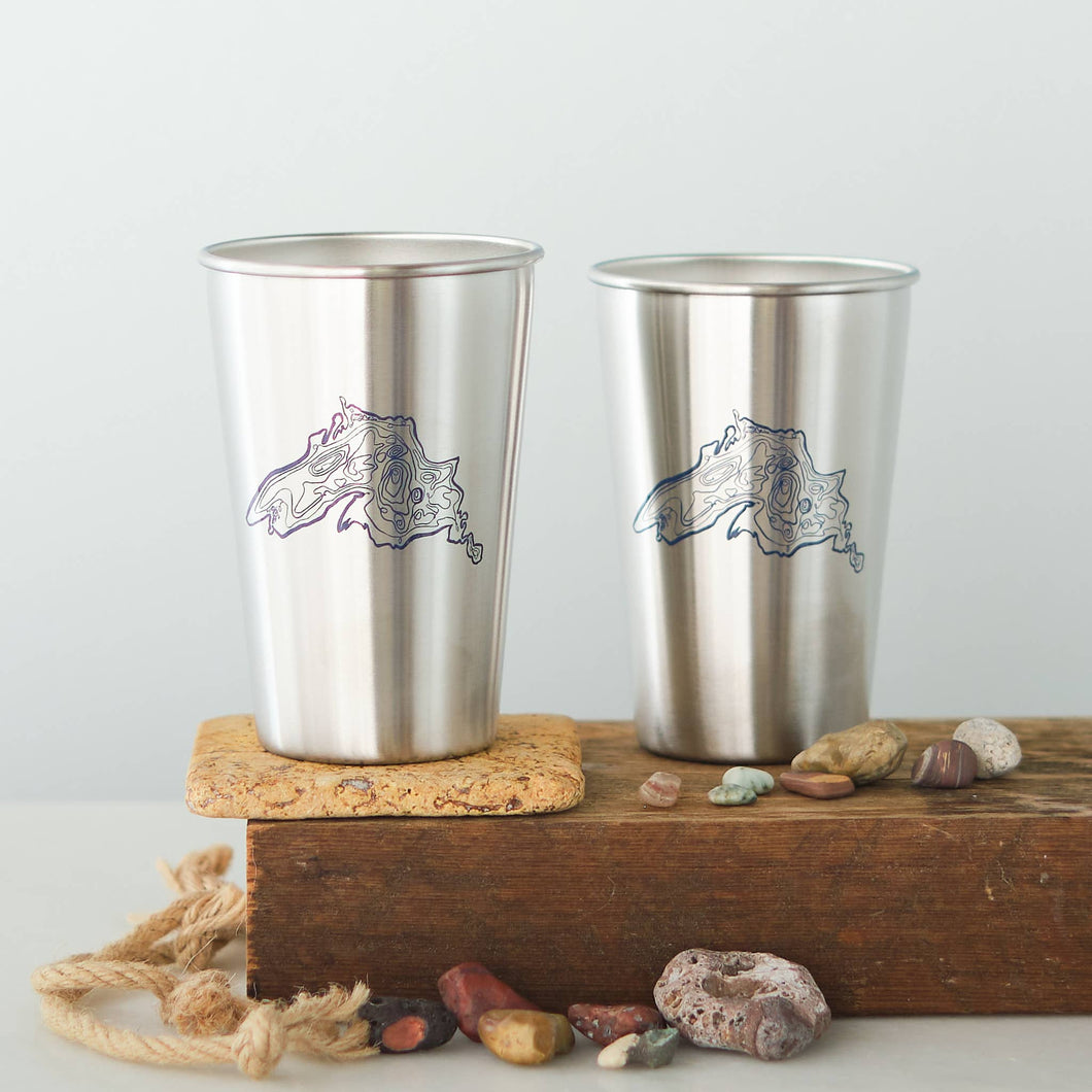 Stainless steel tumblers with blue Lake Superior contour design