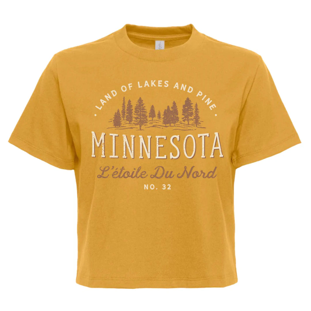 gold cropped tee that says land of lakes and pines, Minnesota, L'etoile Du Nord