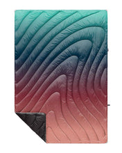 Load image into Gallery viewer, Rumpl blanket. teal to light pink fade
