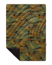 Load image into Gallery viewer, Original Puffy Blanket - Woodland Camo
